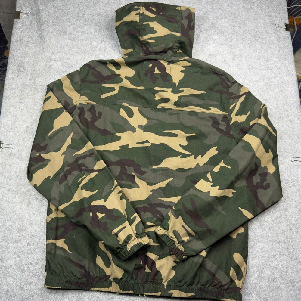 Denim & Flower Ricky Singh Mens Camo Hooded Windbreaker Jacket Neon Zip Green L